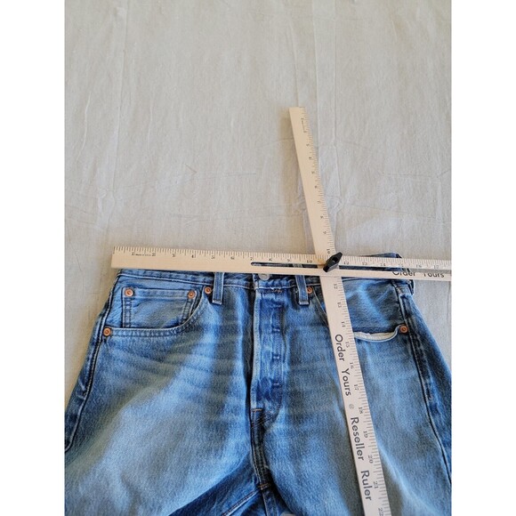 Levis Mens 501 31x28.5 Jeans Straight Button Fly Mid Rise Cotton Blue Distressed - Picture 8 of 16